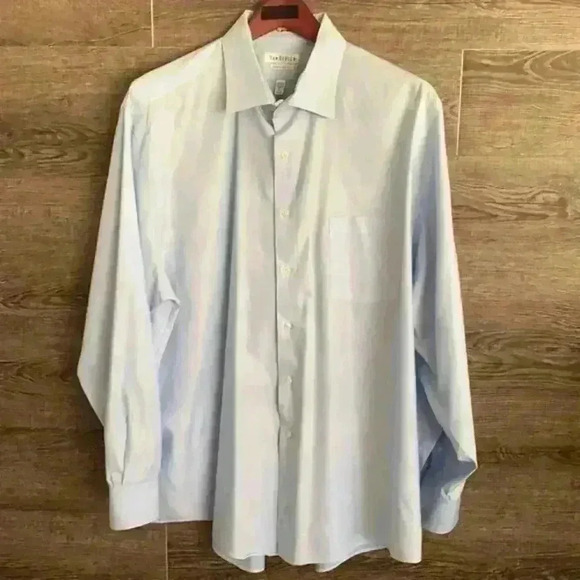 VanHeusen shirt EUC - Picture 1 of 3